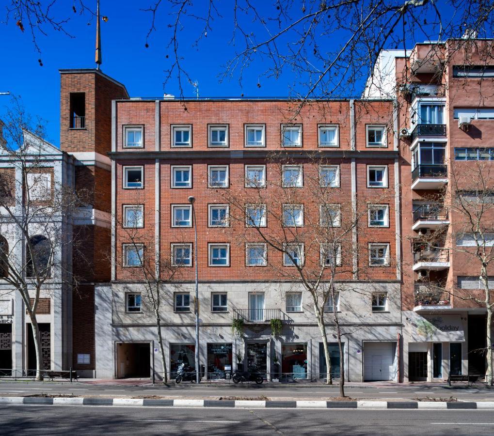 Dormirdcine Madrid Exterior photo