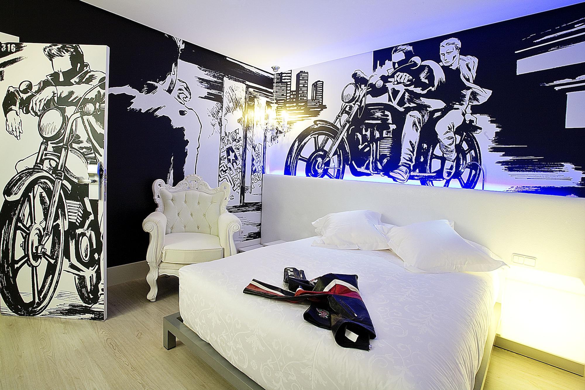 Dormirdcine Madrid Room photo