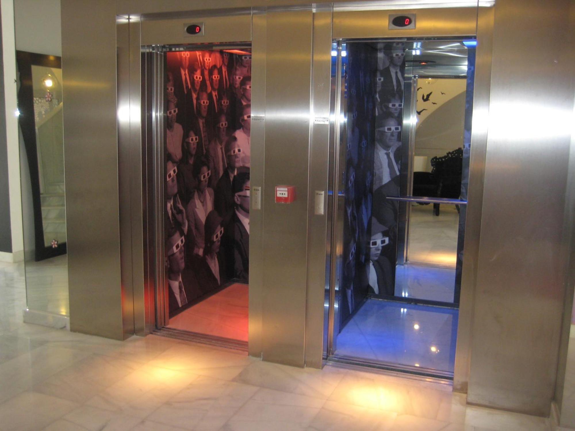 Dormirdcine Madrid Exterior photo